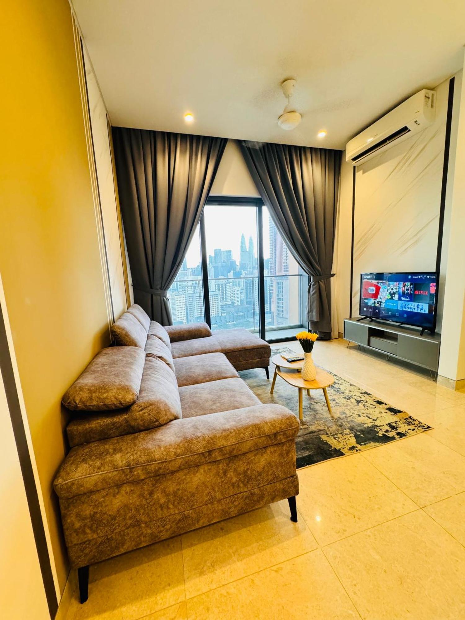 Lucentia Holyday In Kl Apartment *